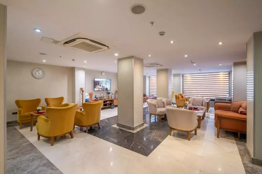 سالن انتظار لابی Park By Clover Hotel